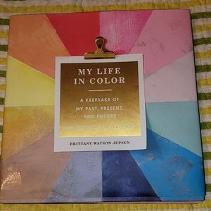 "MY LIFE IN COLOR" HB -A KEEPSAKE OF MY PAST, PRESENT, AND FUTURE